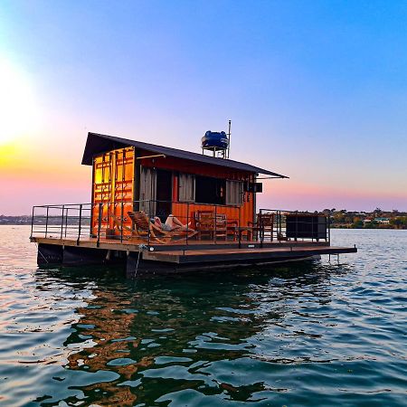 House Boat "Faroeste Caboclo" Brasília Eksteriør billede