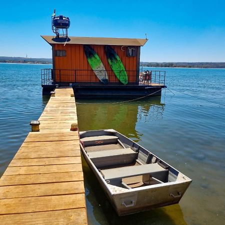 House Boat "Faroeste Caboclo" Brasília Eksteriør billede