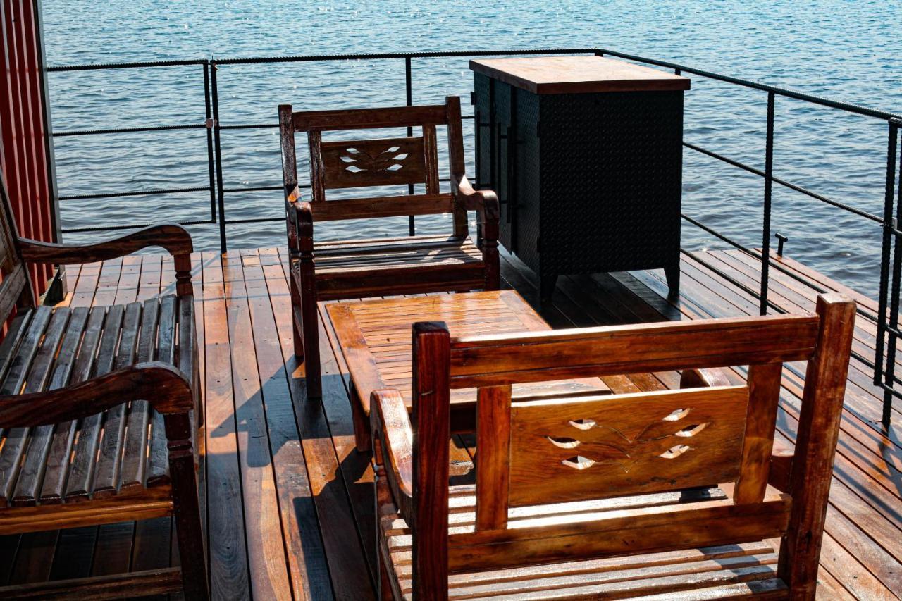 House Boat "Faroeste Caboclo" Brasília Eksteriør billede
